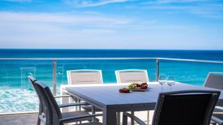 Paradise Penthouse - Beach Front Style and Luxury - The Entrance - 0