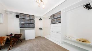 The Lake House - Luxury home with Pool - Berkeley Vale - 1