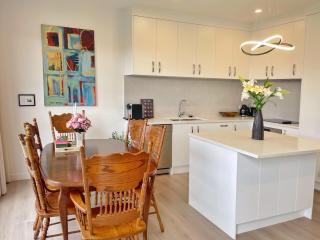 Family Home in Central Auckland with Parking & Heat Pumps - Auckland - 7