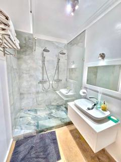 Joli et chic Appartement à Marrakech - balcon privé et confort - Oulad Akkou - 8