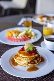 Chateau Royal Beach Resort & Spa, Noumea - 1