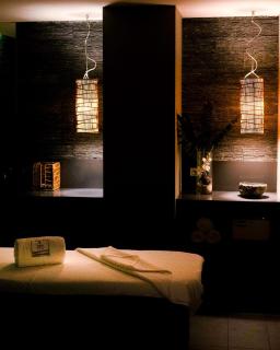 Chateau Royal Beach Resort & Spa, Noumea - 5