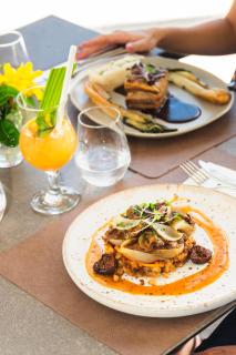 Chateau Royal Beach Resort & Spa, Noumea - 1