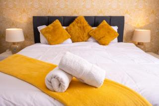 City Centre 2-BR Apt - Near NGH - Parking - NN1 - Northampton - 2