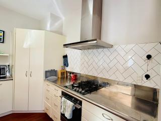Unique and Cosy Cottage with a Sunny Garden - Wellington - 3