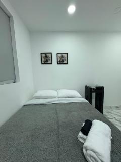 alojamiento independiente baño privado - Lima - 8
