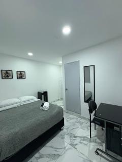 alojamiento independiente baño privado - Lima - 0