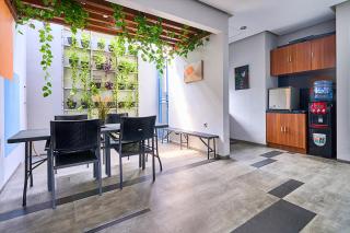 Bale Resident - Giacarta - 3