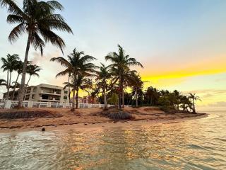 New Casa DelFin AC Beach Front - 0