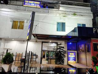 Hotel P-V & R Guest House Bhubaneswar Near Railway Station- Parking And Wifi Facilities - Prime Location With Fully Air Conditioning & Spacious Room - Bhubaneshwar - 0