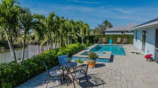 Villa Island Breeze - Cape Coral - 1