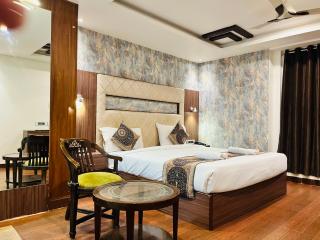 Trimrooms Banaras Station - 9