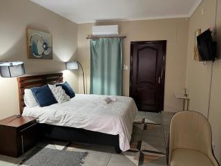 Acacia Villa Self Catering Guest House - Okahandja - 0