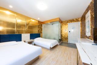 Hello Light Hotel Hankou Railway Station Flagship Store - - 9