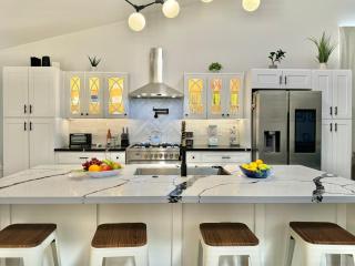 Coachella Private Pool Fire Pit BBQ with Chefs Kitchen - Indio - 7