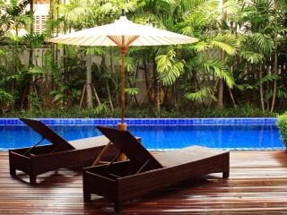 Baan Klang Wiang Hotel - 1