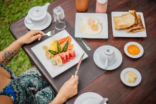 Wasantha Garden Hotel Restaurant & Ayurvedic Treatment - Weligama - 8