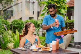 Wasantha Garden Hotel Restaurant & Ayurvedic Treatment - Weligama - 6