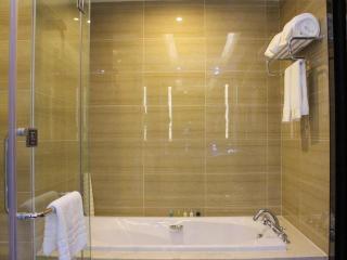 Golden Phoenix International Hotel - 1