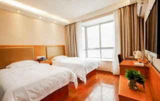GreenTree Inn Yangshuo West Street Express Hotel - Yangshuo - 4