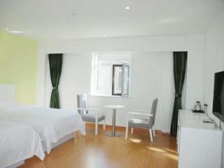 Shell Shuozhou Shuocheng District West Zhenhua Street Renmin Square Hotel - Shuozhou - 9