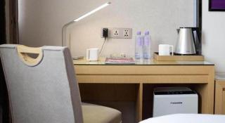 Lavande Hotel Guangzhou Shangxiajiu Pedestrian Street Hualin Temple Metro Station - Canton - 1