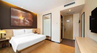 IU Hotel Xi'an Gulou Huimin Street Qiaozikou Metro Station - Xi'an - 3