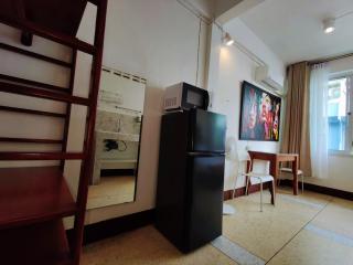 Lumphini 9 Haven Urban Retreat Bright Room - 2