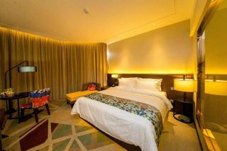 ZMAX Hotel Guangzhou Luogang Science City Shenzhou Road Metro Station - 1