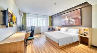 IU Hotel Baoding Yuhua East Road Passenger Center - Baoding - 9