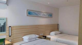 City Comfort Inn Maoming Xinyi Yudu Park - Xinyi - 1