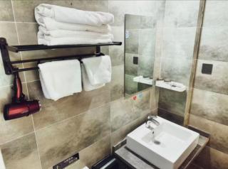Shanshuirenjia High-end Boutique Inn - Lijiang - 8