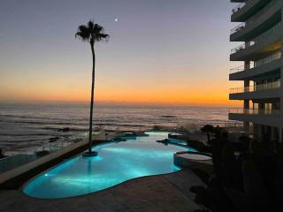 Beachfront condominium Las Palmas - - 0