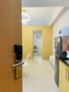Cozy 1BR Condo at Grass Residences near SM North - Manila - 3