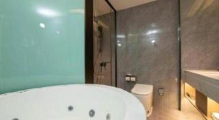 Borrman Hotel Golden Crown Liuzhou Wuxing Pedestrian Street - Liuzhou - 5