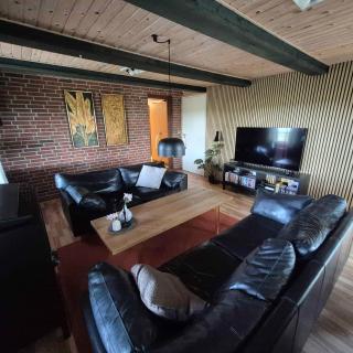 Spacious And Cozy Holiday Home On Scenic Mors - - 0