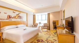 Vienna Hotel Jiangsu Kunshan Changjiang North Road Fenghuangcheng - 1