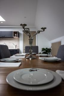 Elegant 2BR Penthouse Exmouth - 4