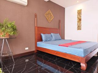 Old Spice 4 Downtown Serenity Luxurious Oasis BKK - 6