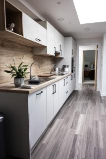 Luxury 2BR Penthouse Exmouth - Exmouth - 5