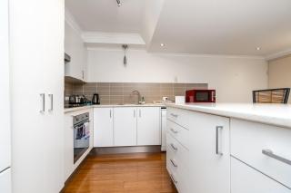 Spacious 2BR APT Panoramic Views Central Location - Hosted by CanStay - Narrabundah - 5