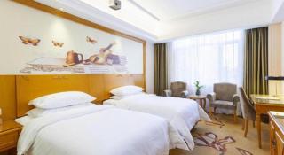 Vienna Hotel Shanxi Datong High-Speed Railway Station Wanda Plaza - Datong - 2