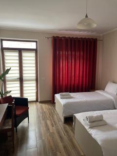 Eljos Hotel - - 5