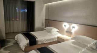 GELI Hotel Huainan Railway Station Sports Center - 3