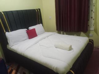 Naivasha Lake View Guest House - - 1
