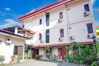Hotel O Palembang near Taman Kambang Iwak Besak formerly Hotel Graha Bukit - Palembang - 6