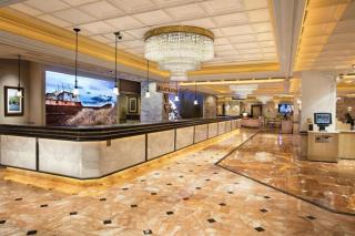 Peppermill Resort Spa Casino - Reno - 8