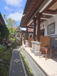 Dewi Antara Homestay - 3