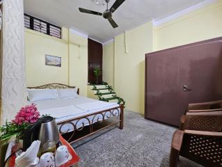 Pavitram Guest House - Ujjain - 4