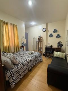 A Suburban Haven, top floor unit with Balcony- at Camarin Caloocan City!! - - 9